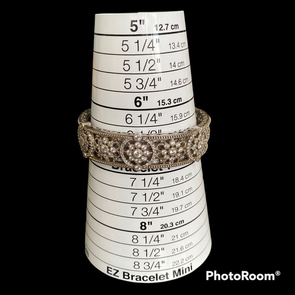 Judith Ripka sterling silver cuff hinged bracelet - Picture 4 of 5